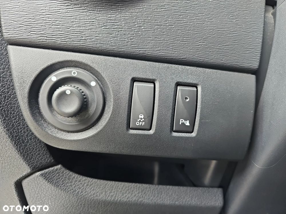 Dacia Lodgy 1.6 SCe Connected by Orange S&S - 27