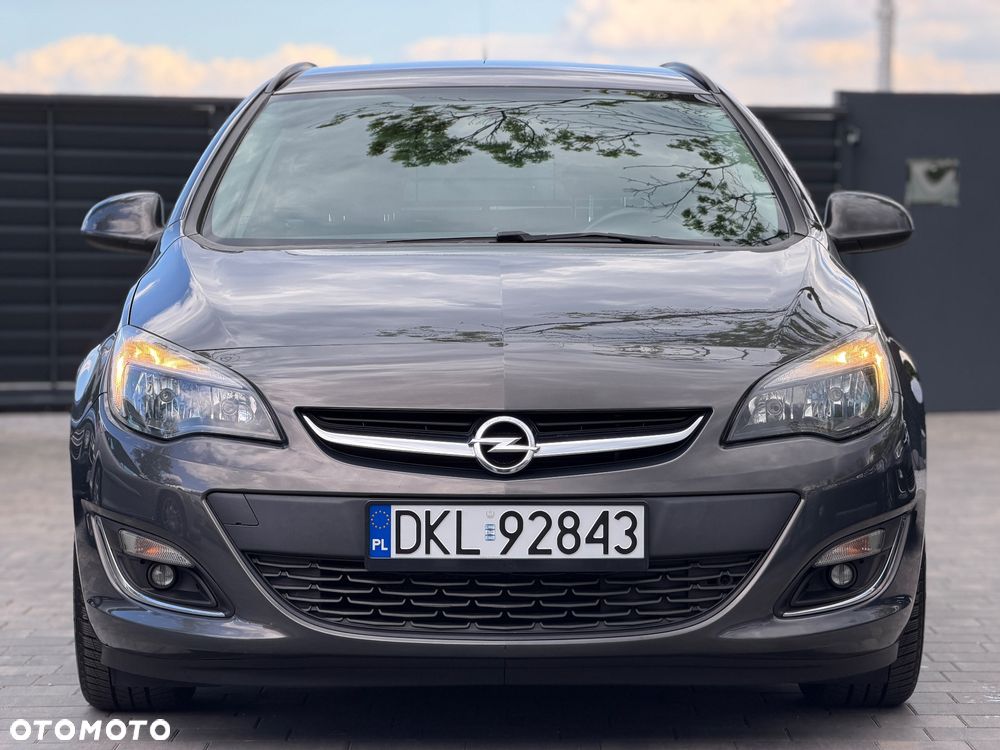 Opel Astra 1.4 Turbo - 2