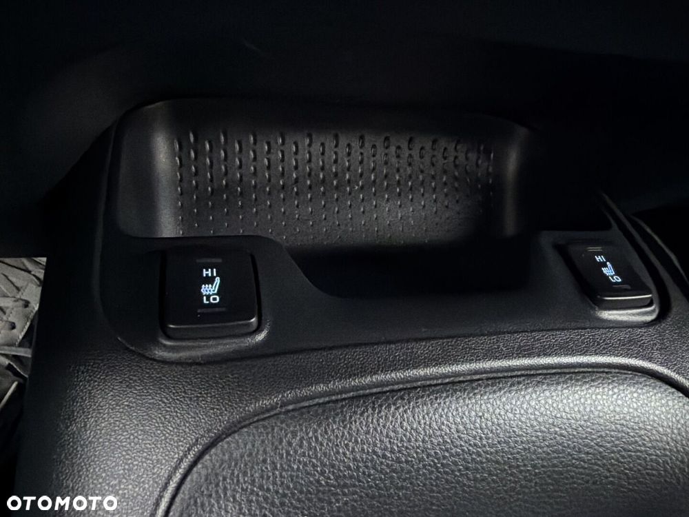 Toyota Corolla 1.8 Hybrid Comfort - 25