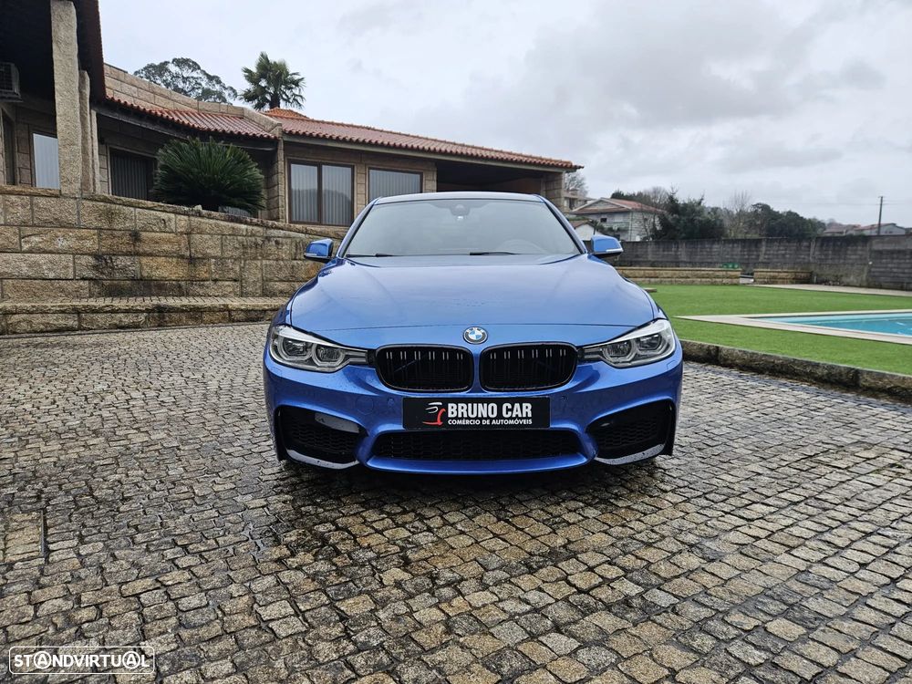 BMW 320 d M Sport - 2