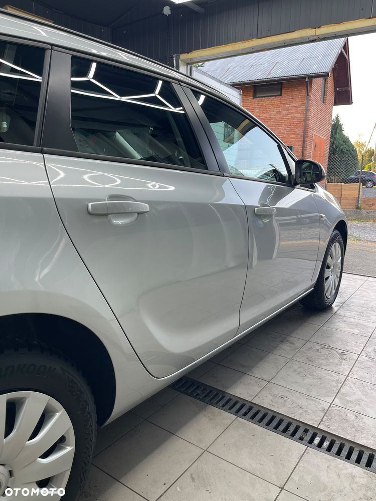 Opel Astra 1.4 Turbo Exklusiv - 19