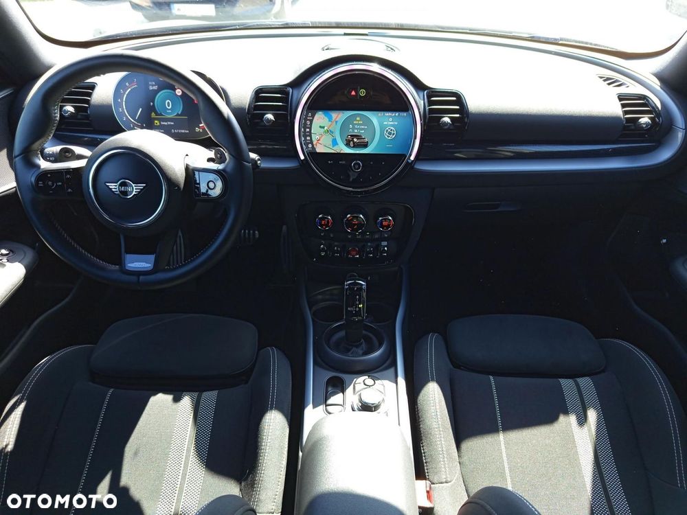 MINI Clubman - 12