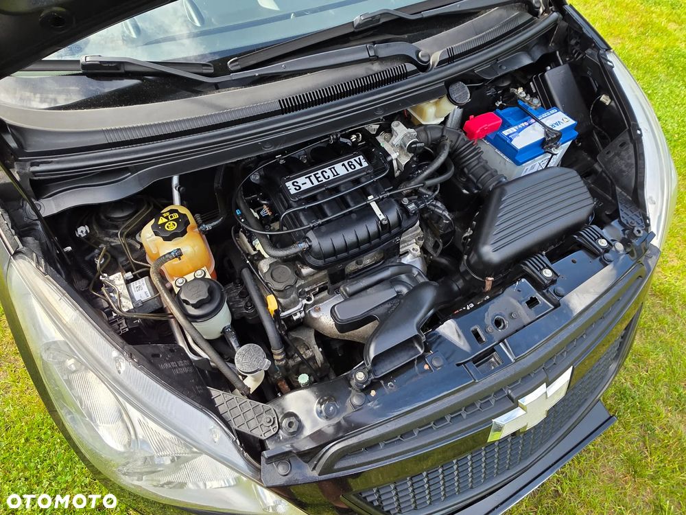 Chevrolet Spark 1.0 LT - 29