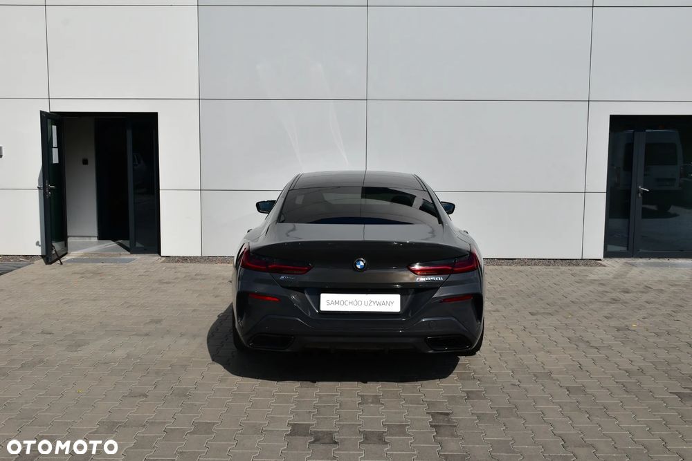 BMW Seria 8 - 6