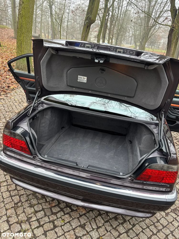 BMW Seria 7 - 3