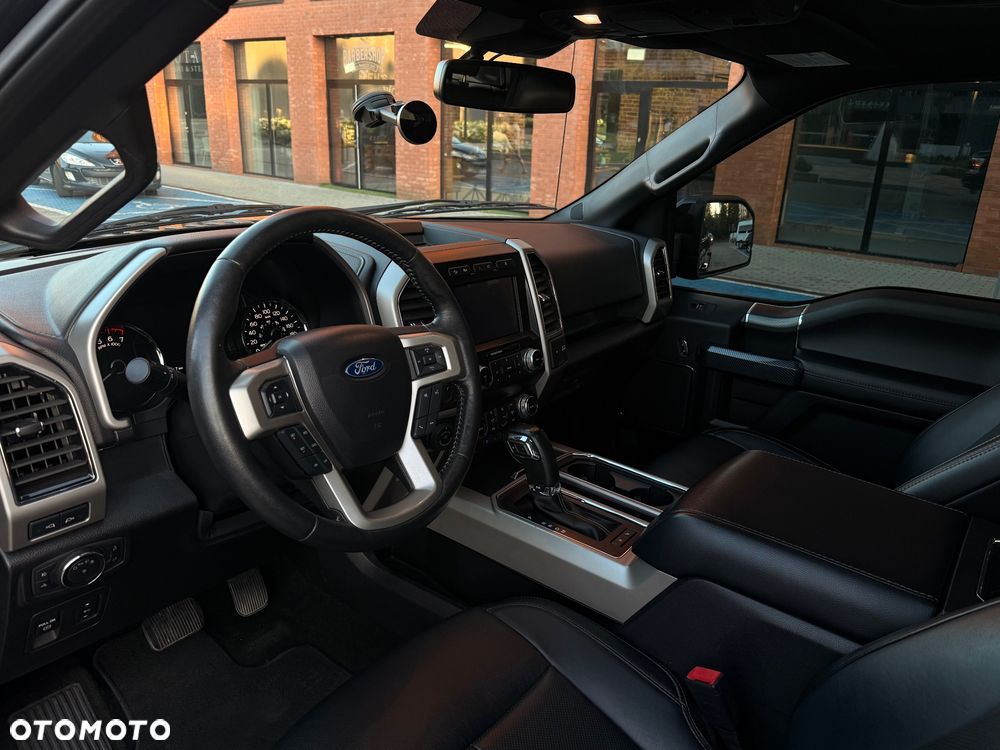Ford F150 - 4