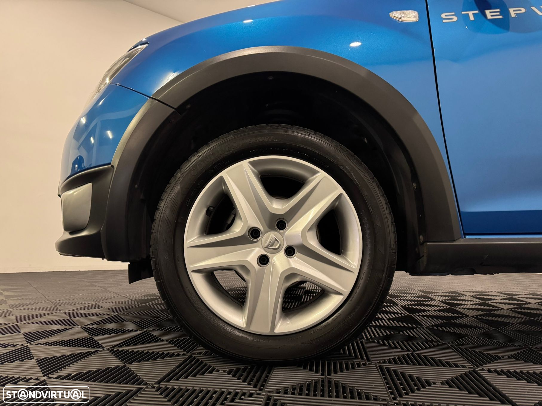 Dacia Sandero 0.9 TCe Stepway - 11