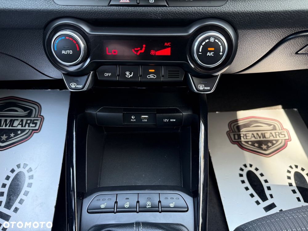Kia Stonic - 30