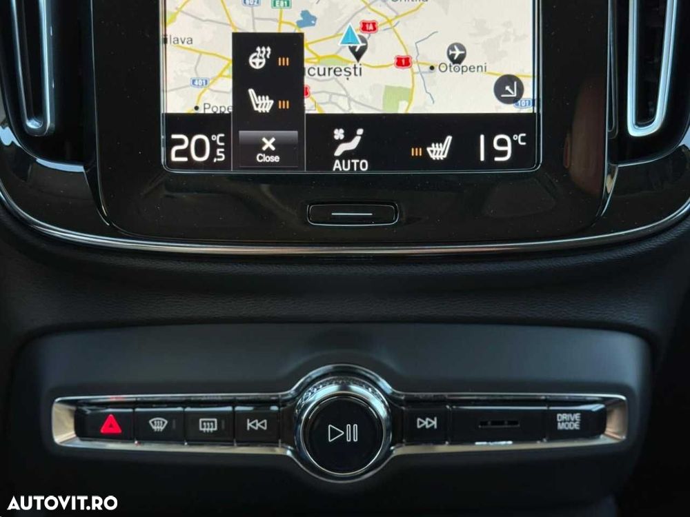 Volvo XC 40 Recharge T4 Twin Engine AT7 Inscription Expression - 23
