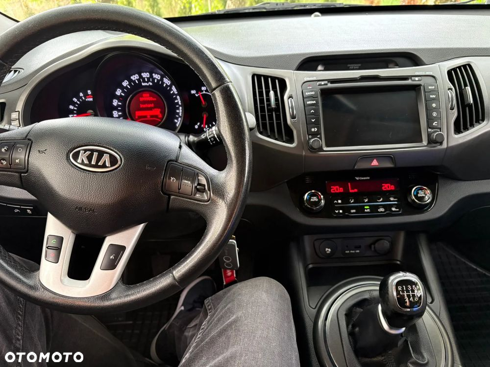 Kia Sportage - 10