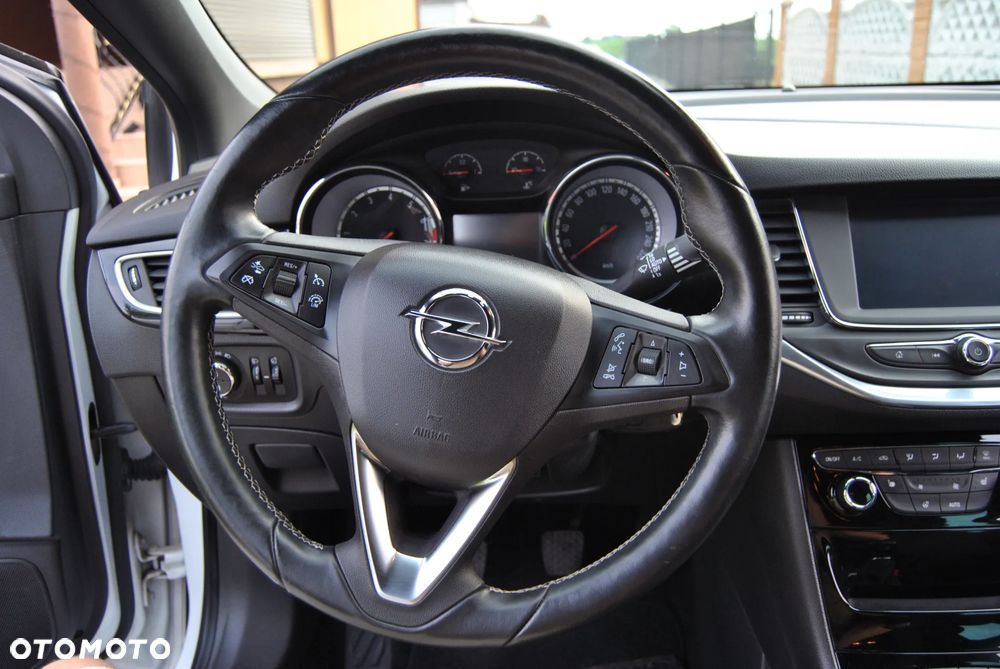 Opel Astra 1.4 T Sport S&S - 20