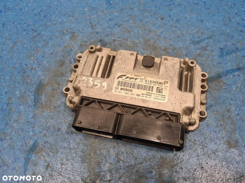 ALFA ROMEO MITO STEROWNIK SILNIKA 51830585 - 1