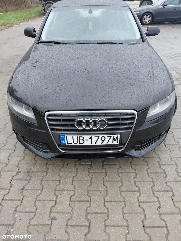 Audi A4 Limousine - 3