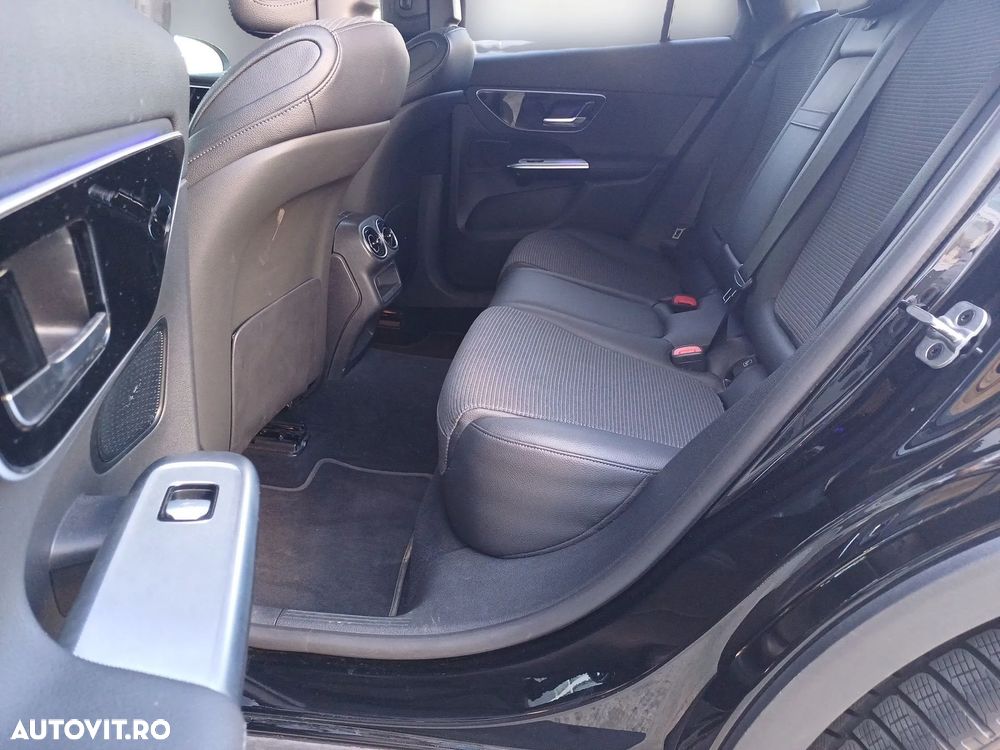 Mercedes-Benz GLC - 21