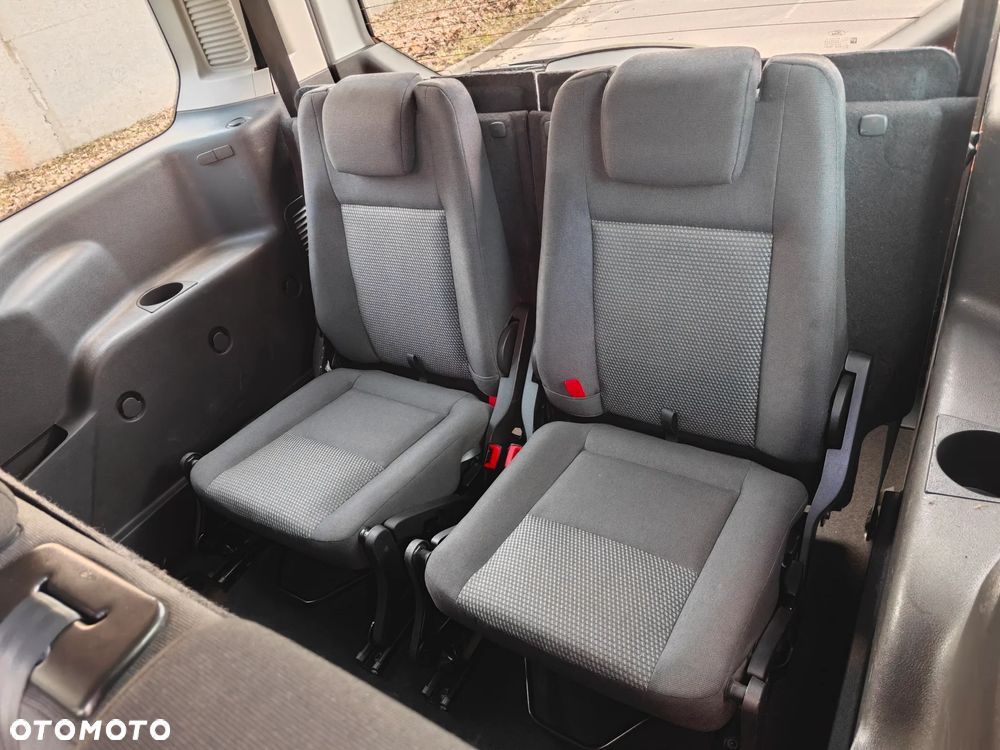 Ford Tourneo Connect Grand 1.5TDCi Ambiente - 31