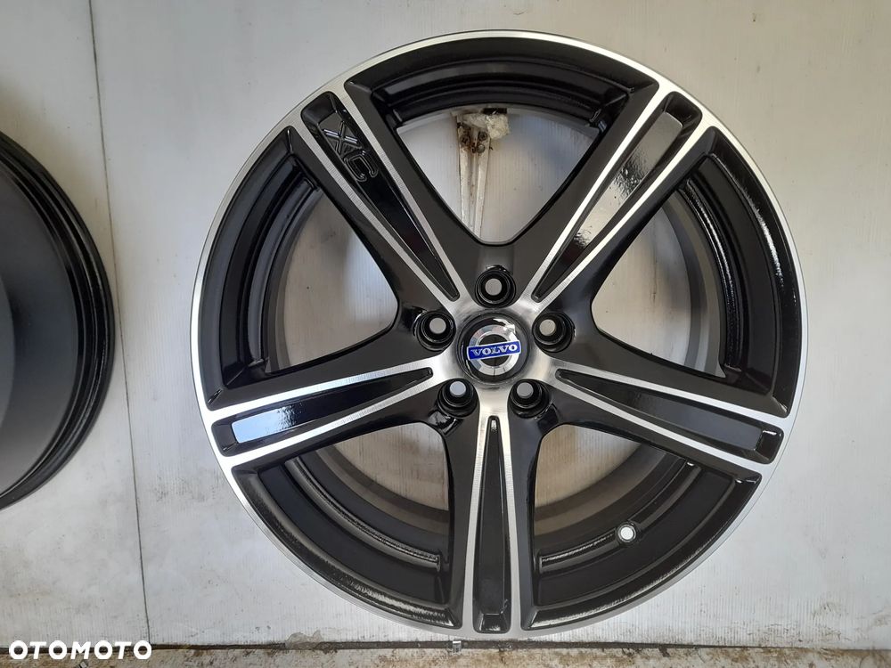 Felgi aluminiowe VOLVO OE 30635722 8.0" x 19" 5x108 ET49 - 4