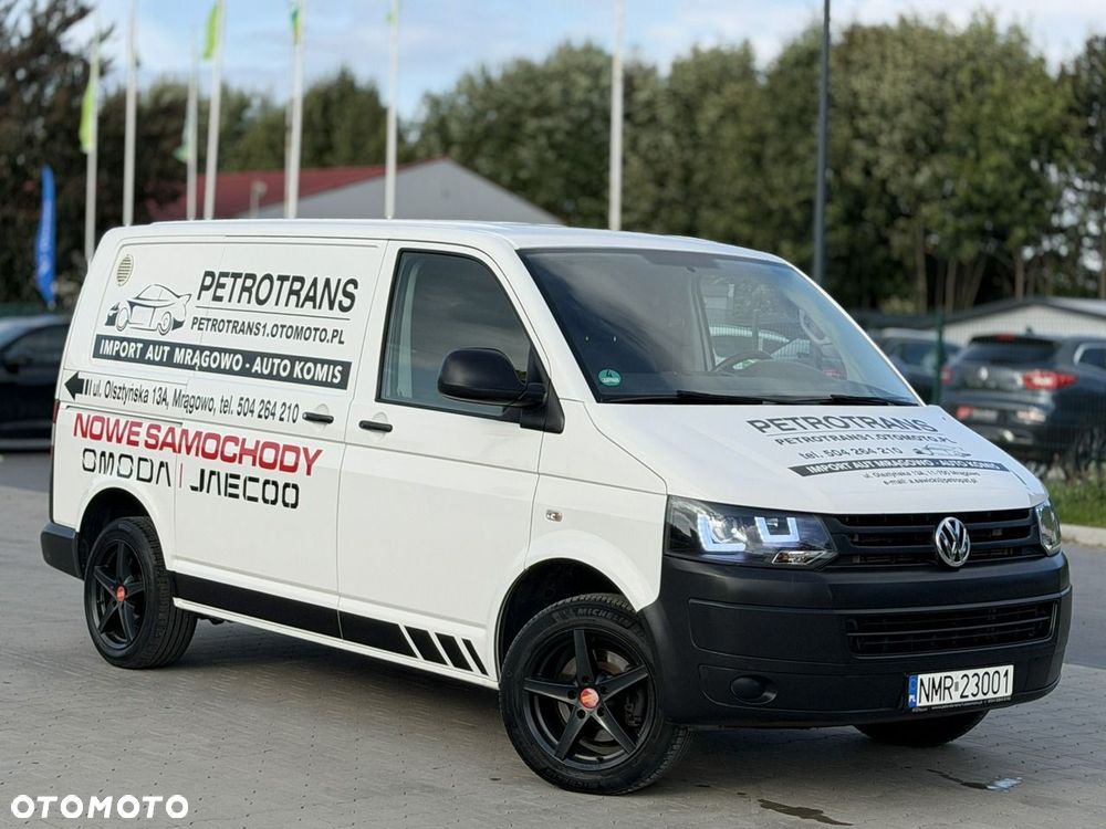 Volkswagen Transporter - 1