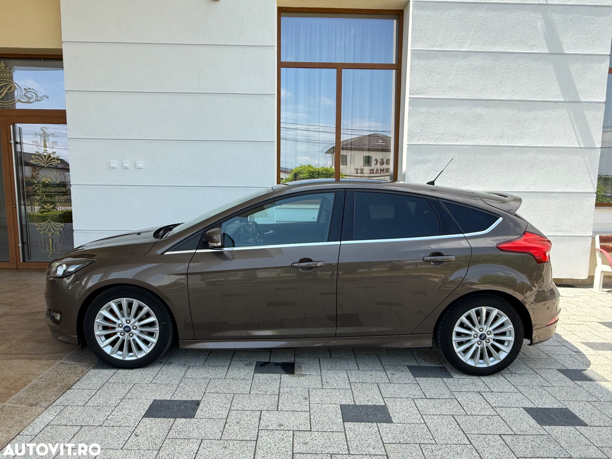 Ford Focus 1.5 TDCi ST-Line - 10