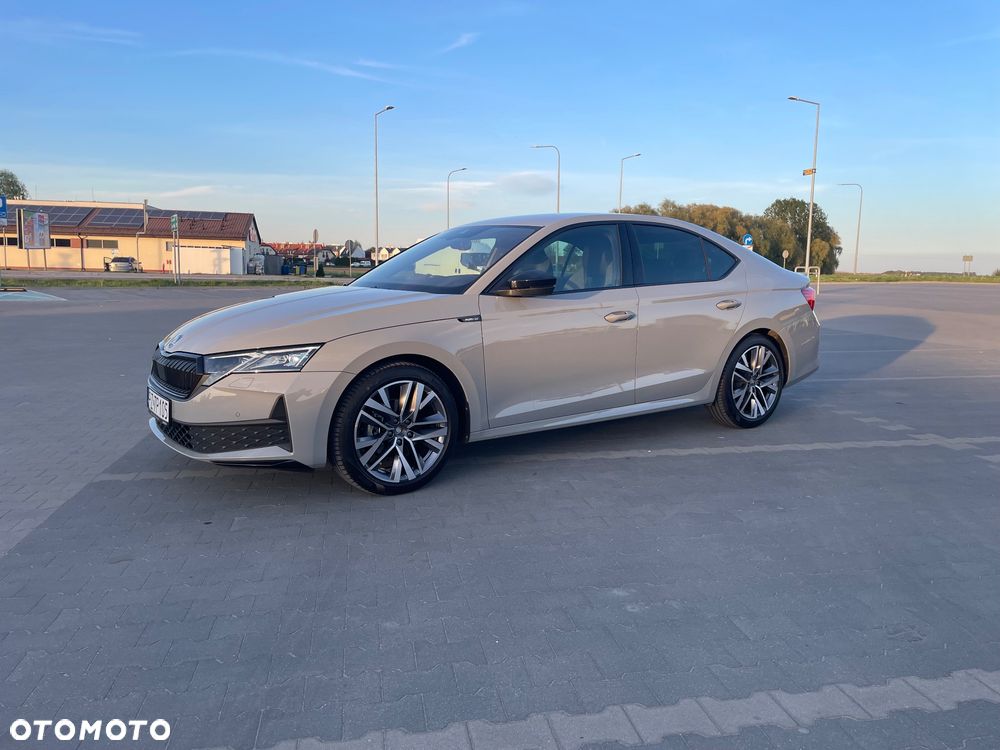 Skoda Octavia 2.0 TDI Sportline DSG - 31