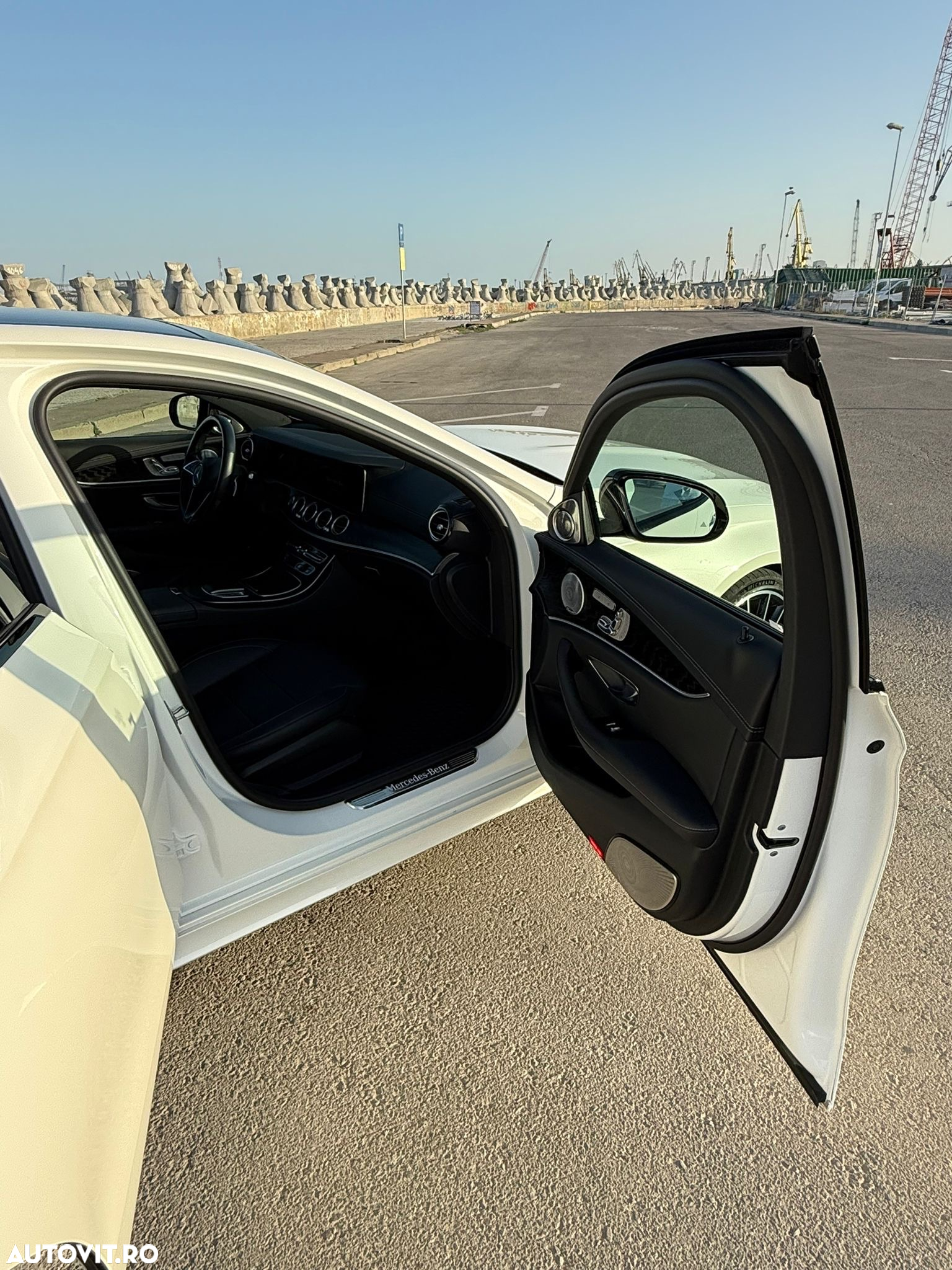 Mercedes-Benz E 400 d 4Matic 9G-TRONIC AMG Line - 14