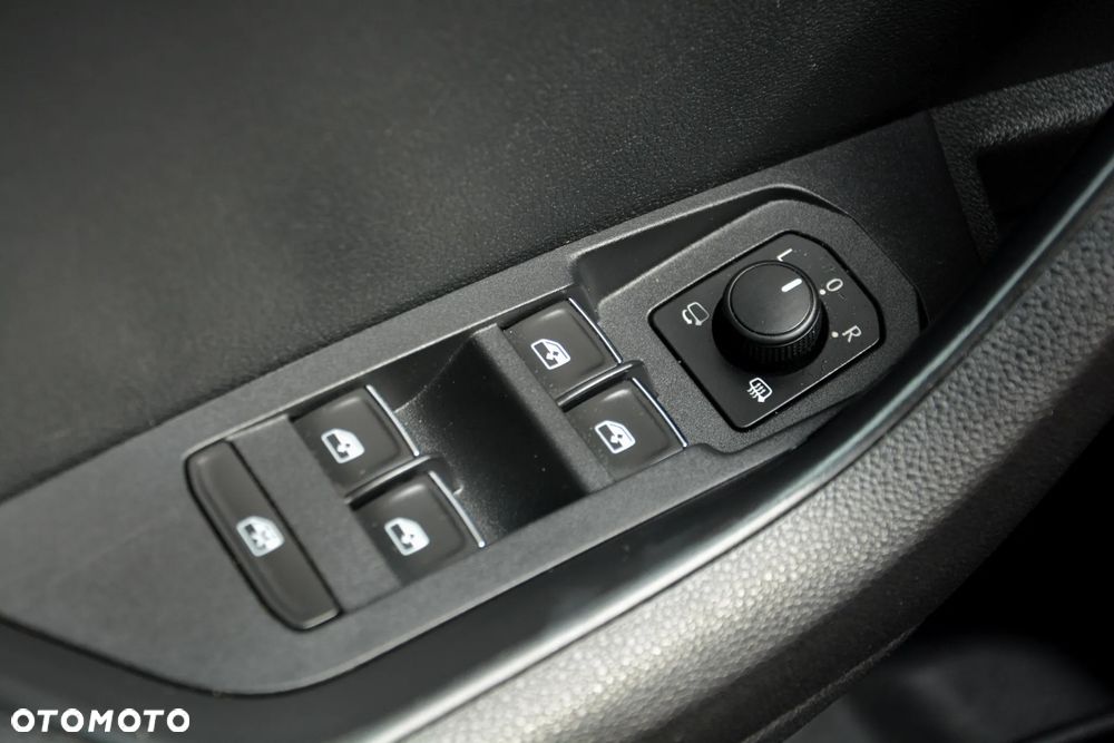 Skoda Karoq 2.0 TDI SCR 4x4 Ambition DSG - 39