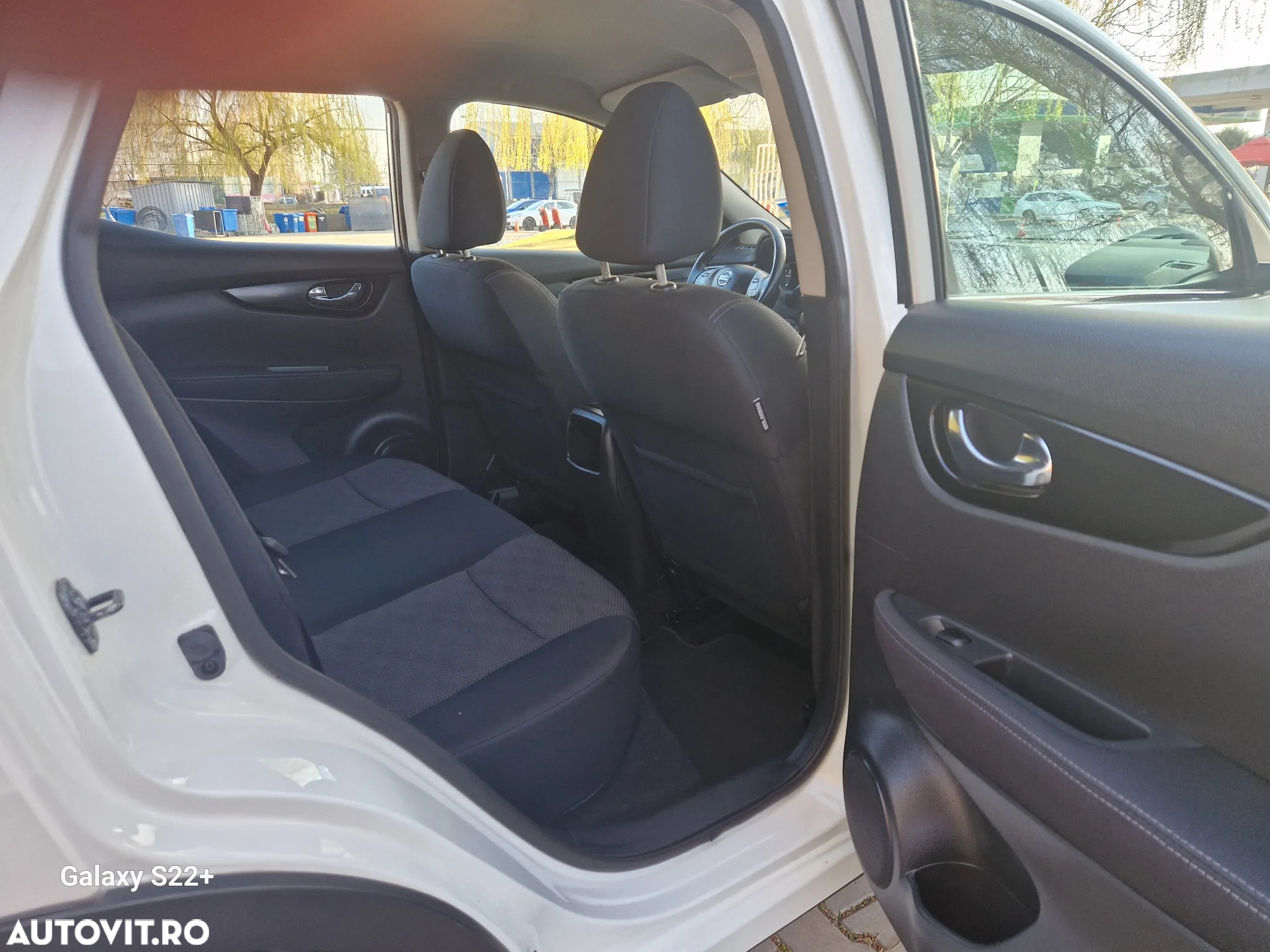 Nissan Qashqai 1.5 DCI Start/Stop N-Connecta - 11