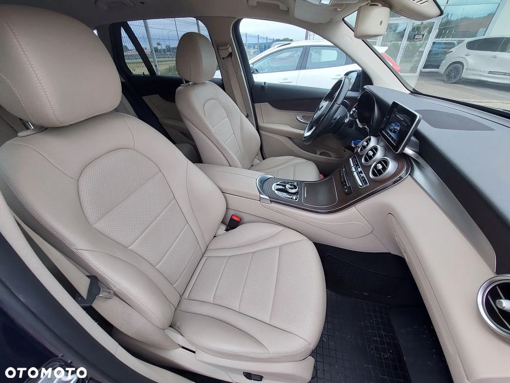 Mercedes-Benz GLC 220 d 4-Matic - 9