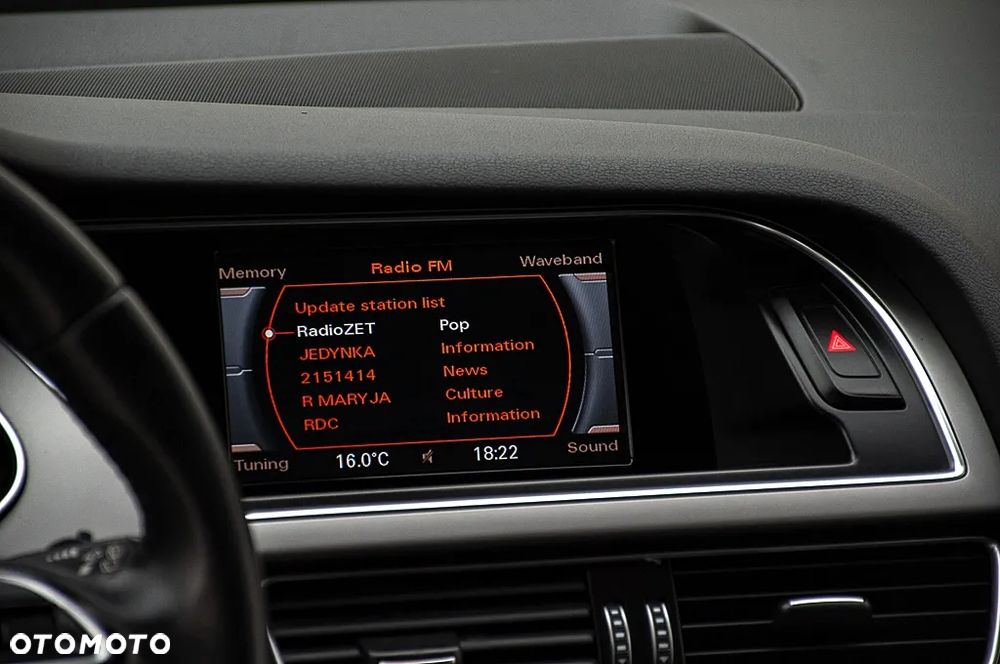 Audi A4 Avant 2.0 TDI DPF S line Sportpaket - 33