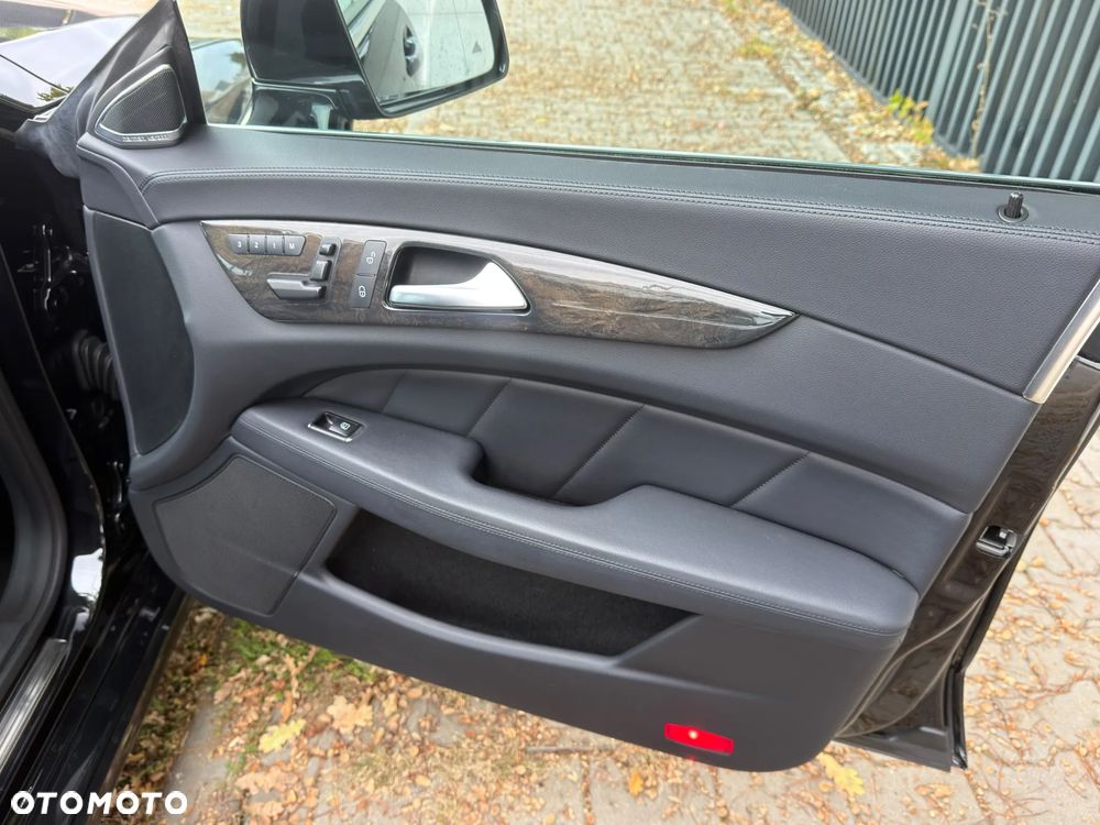 Mercedes-Benz CLS - 35