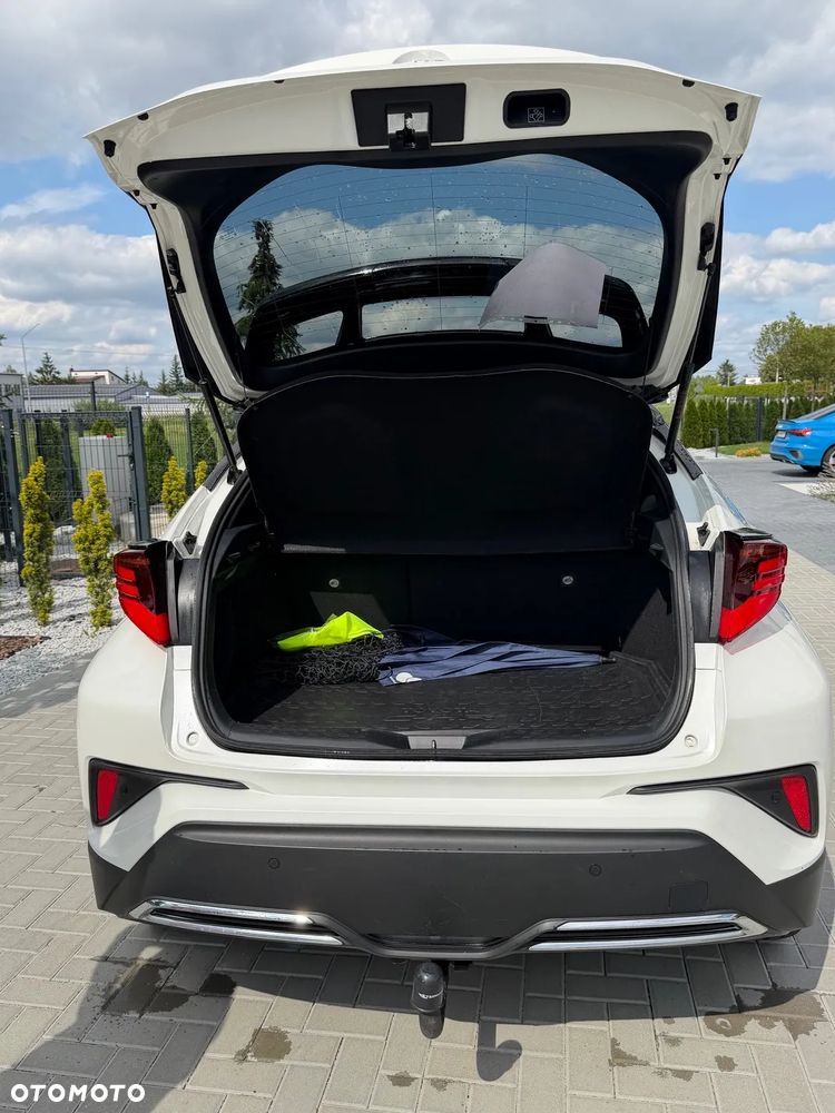 Toyota C-HR - 11
