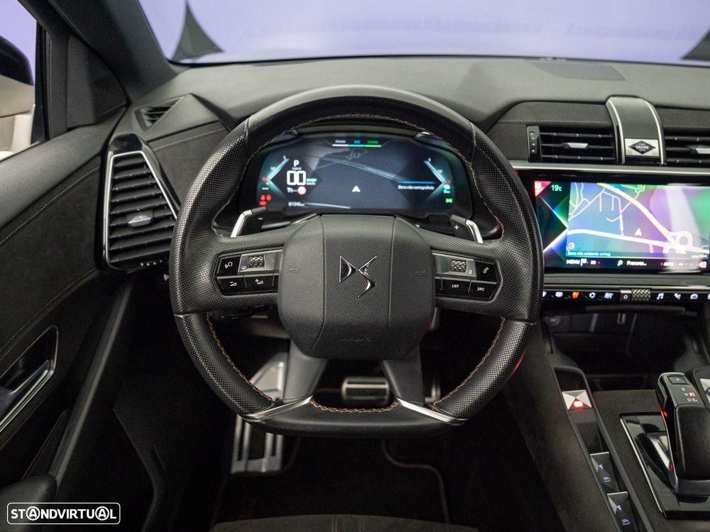DS DS7 Crossback E-Tense Performance Line EAT8 - 16