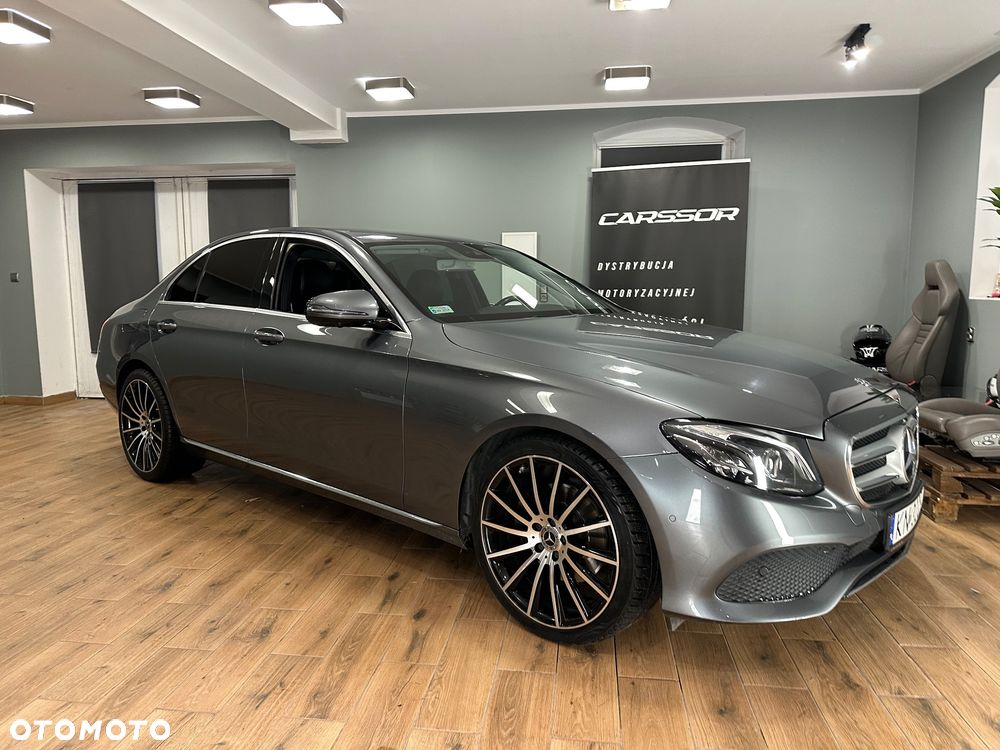 Mercedes-Benz Klasa E 220 d 4-Matic Business Edition 9G-TRONIC - 16