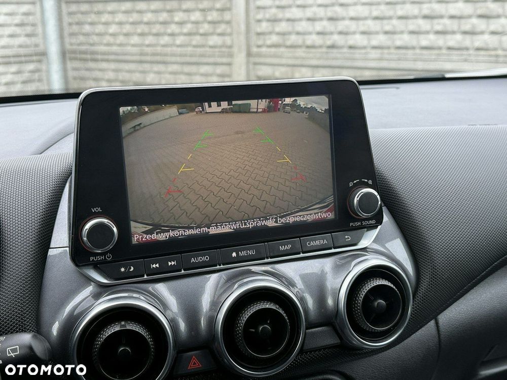 Nissan Juke 1.0 DIG-T DCT Tekna - 17