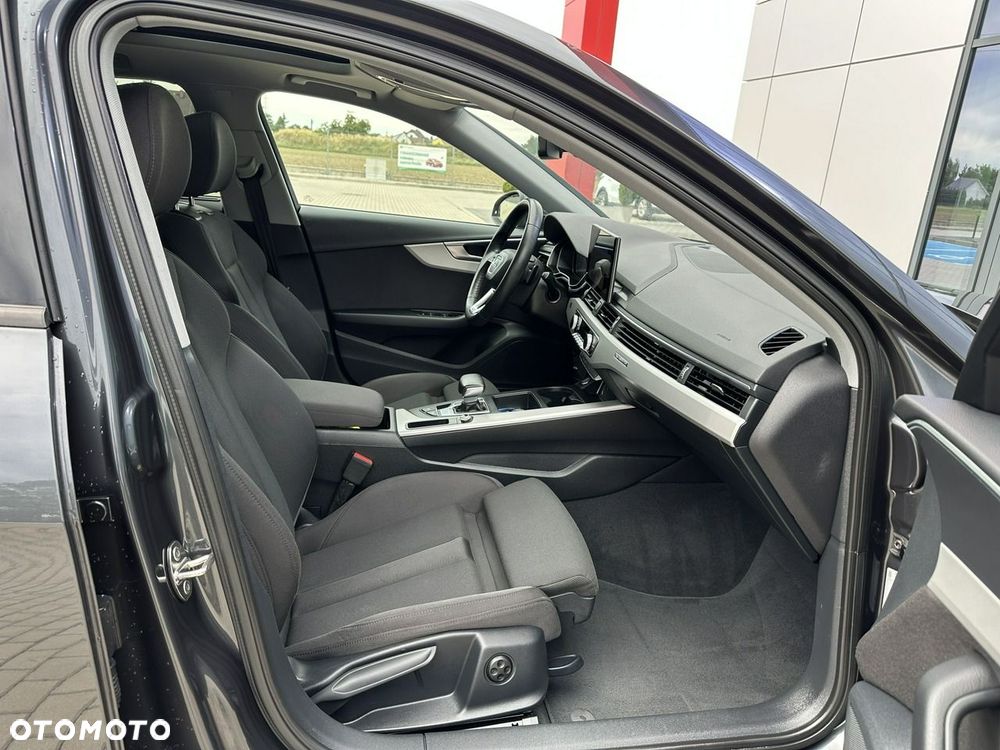 Audi A4 Avant 40 TDI quattro S tronic - 18