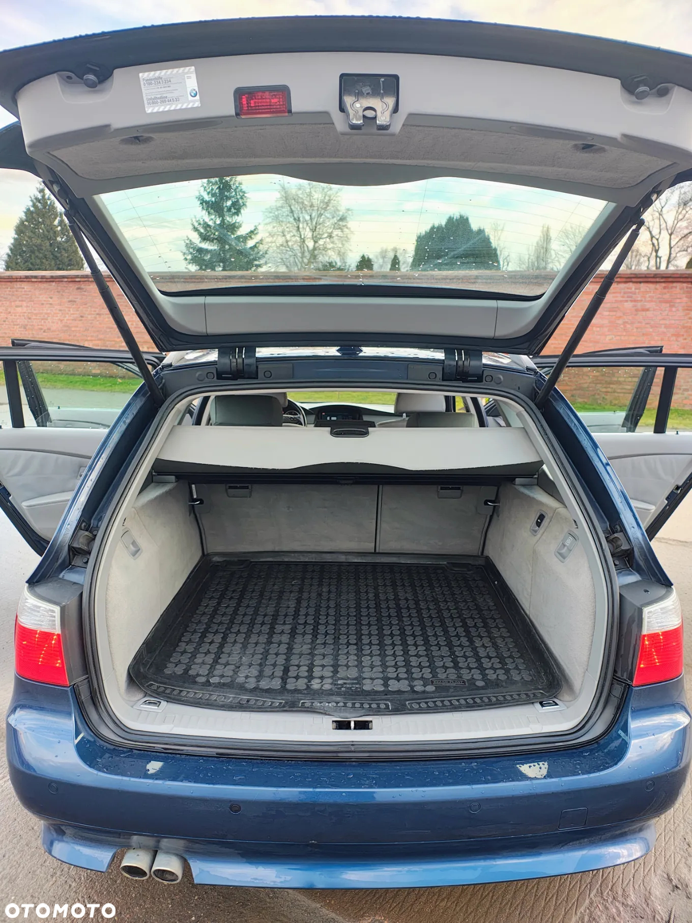 BMW Seria 5 525d Touring - 9