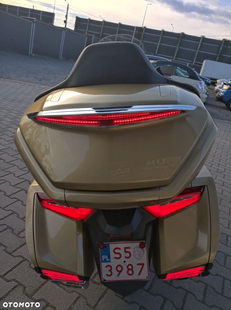 Honda GL - 6