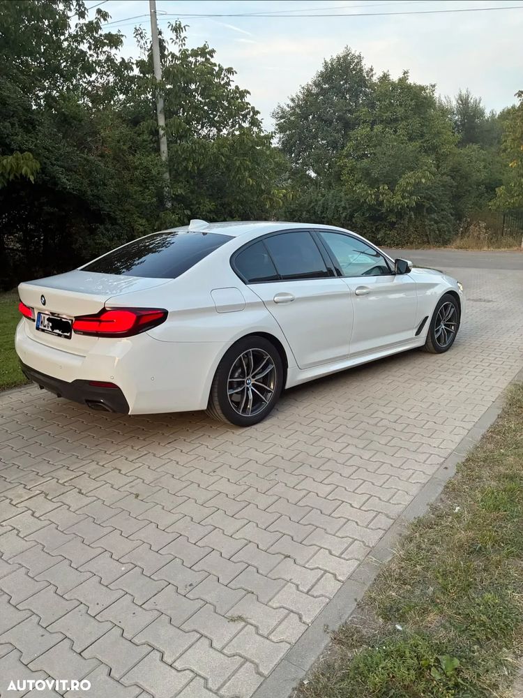 BMW Seria 5 520d AT MHEV - 3