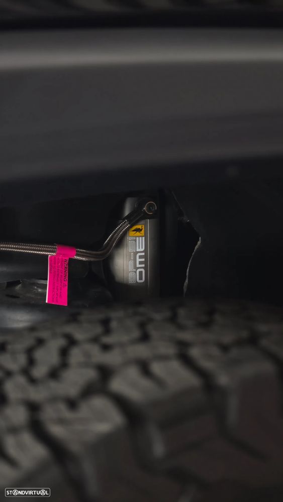 Jeep Wrangler - 6