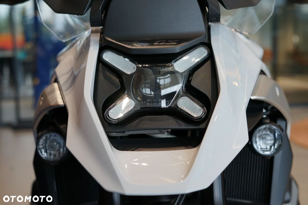BMW R - 24