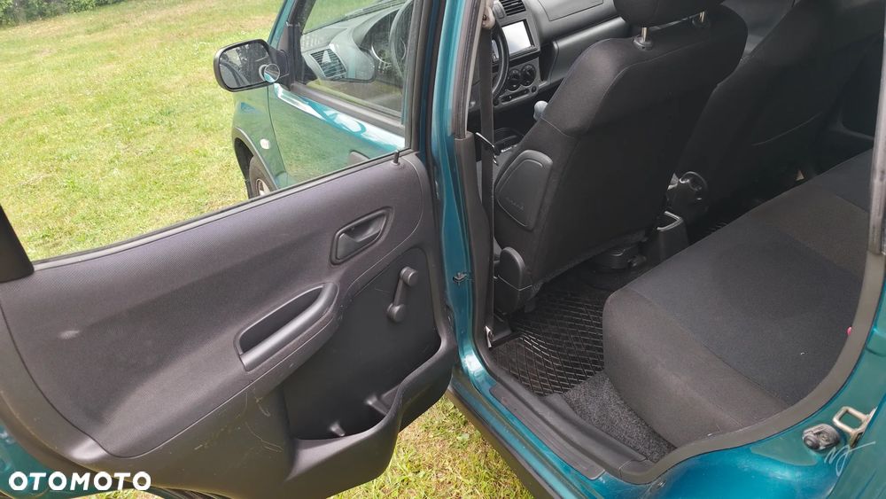 Suzuki Ignis - 11