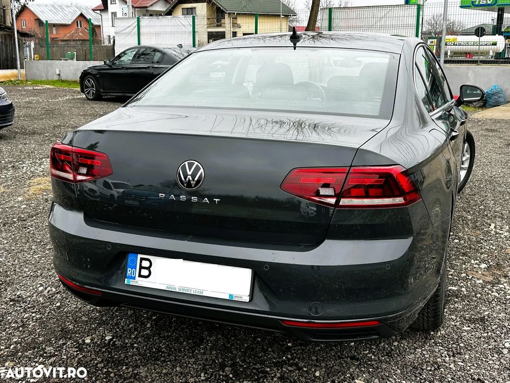 Volkswagen Passat 2.0 TDI DSG Comfortline - 3