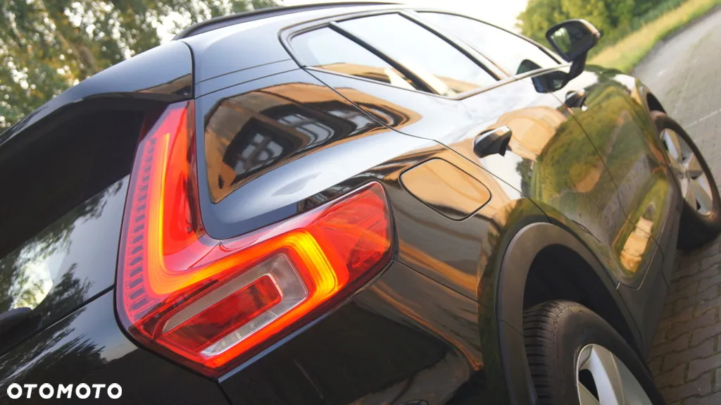 Volvo XC 40 T2 Momentum Core - 8