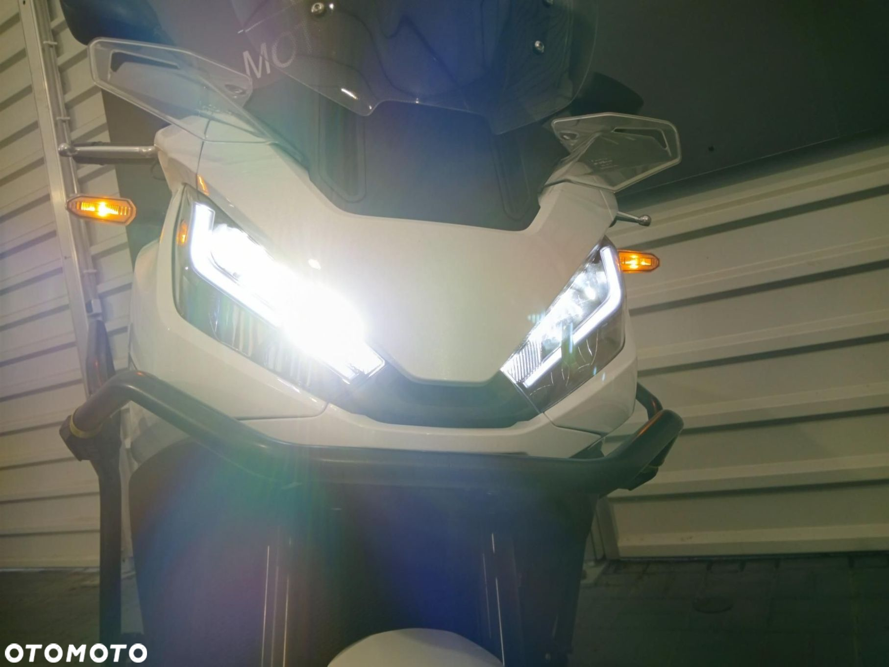 Honda NT - 9