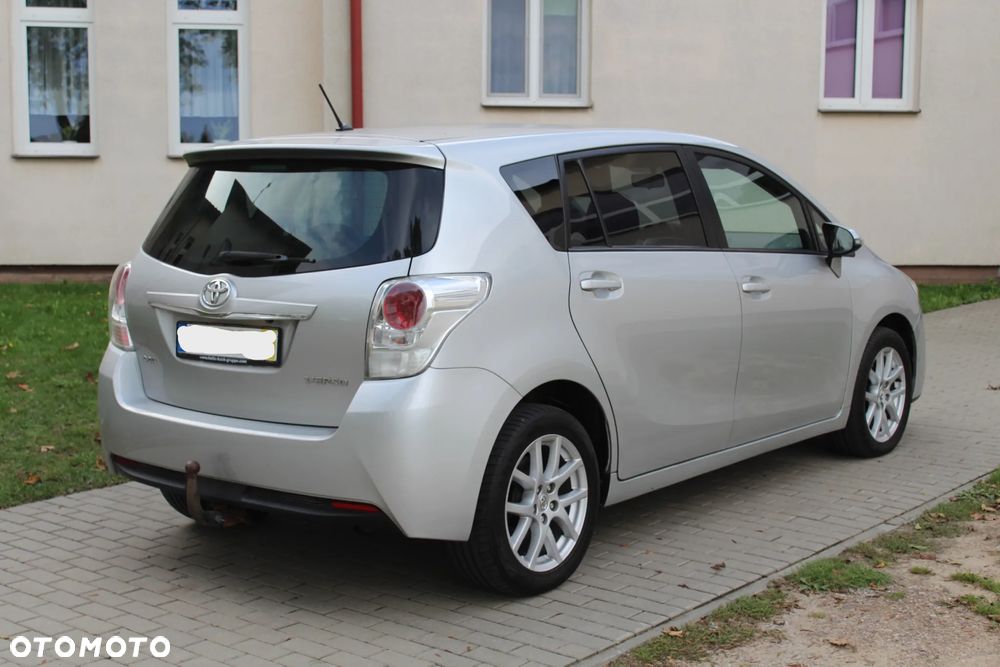 Toyota Verso 1.8 5-Sitzer Life - 3