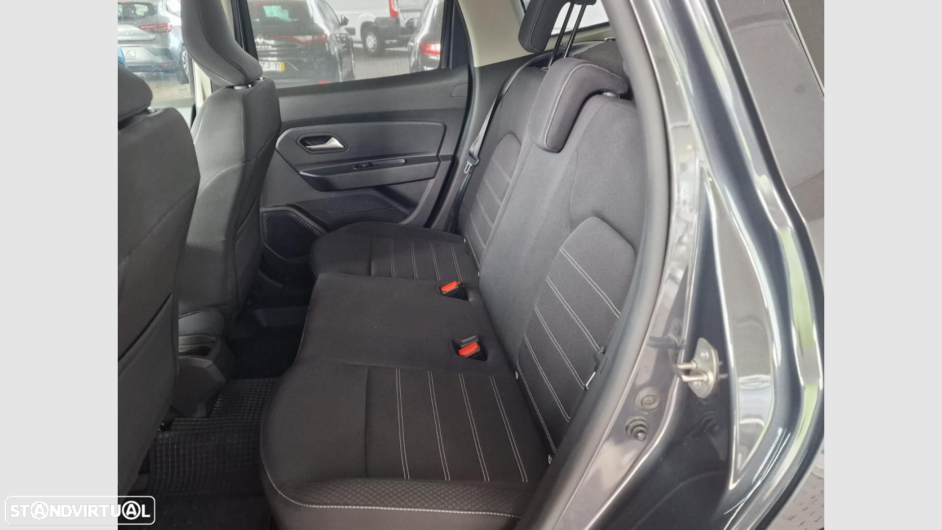 Dacia Duster 1.5 Blue dCi Comfort - 9