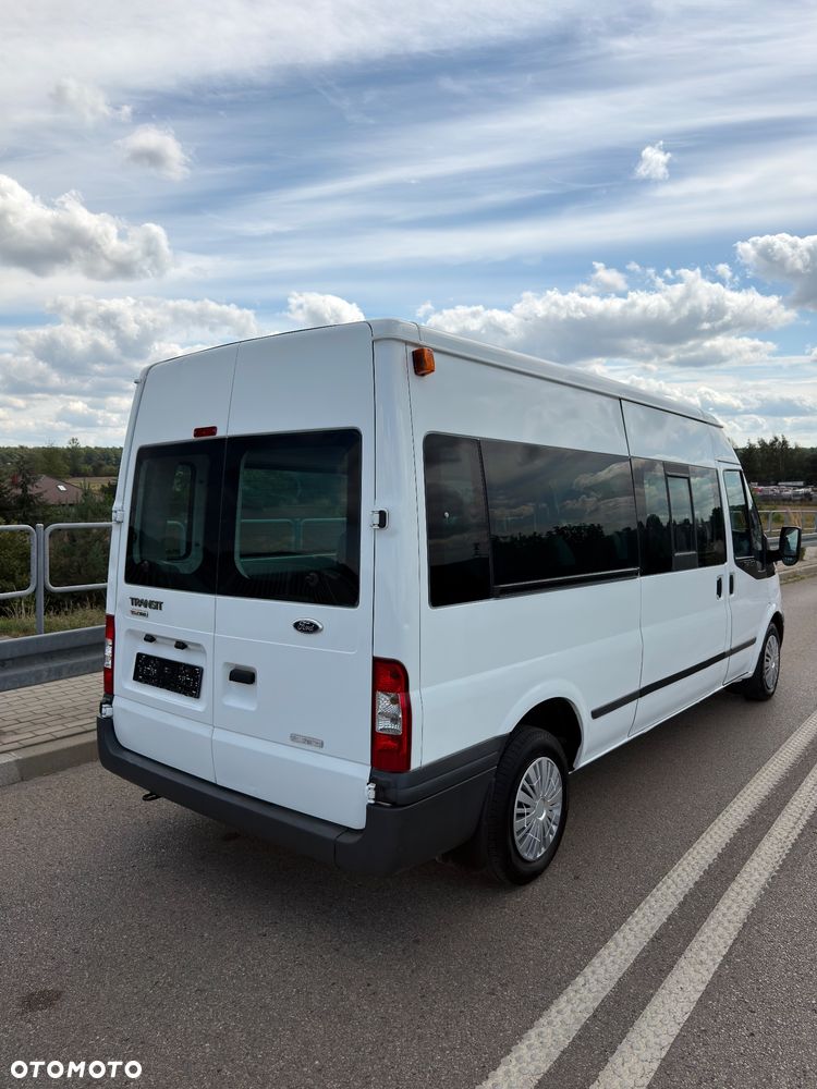 Ford Transit - 28