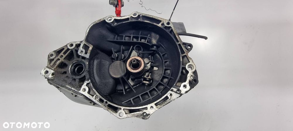 SKRZYNIA BIEGÓW OPEL CORSA C 1.7 DI - 1