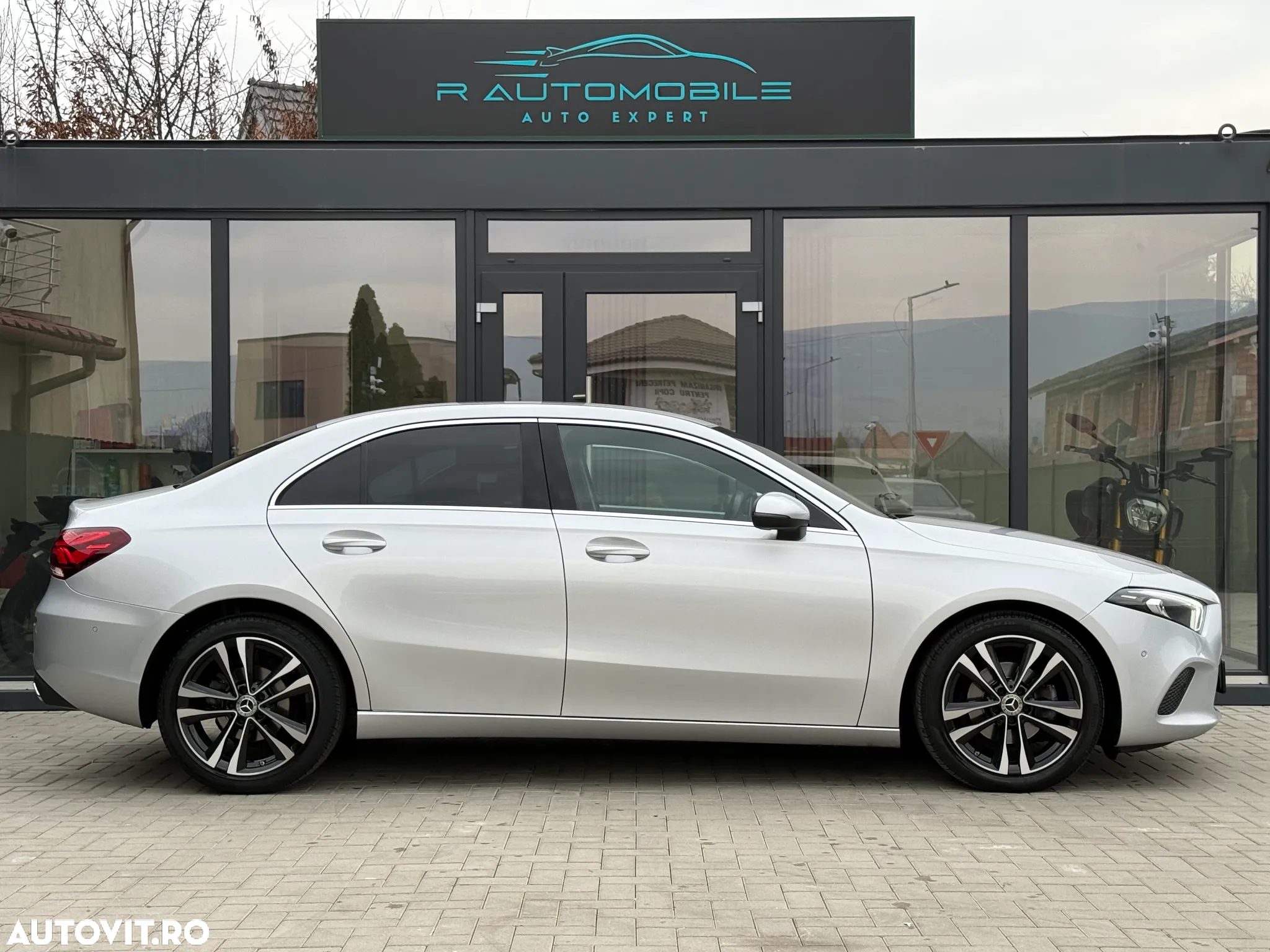 Mercedes-Benz A 180 d 7G-DCT Progressive - 5