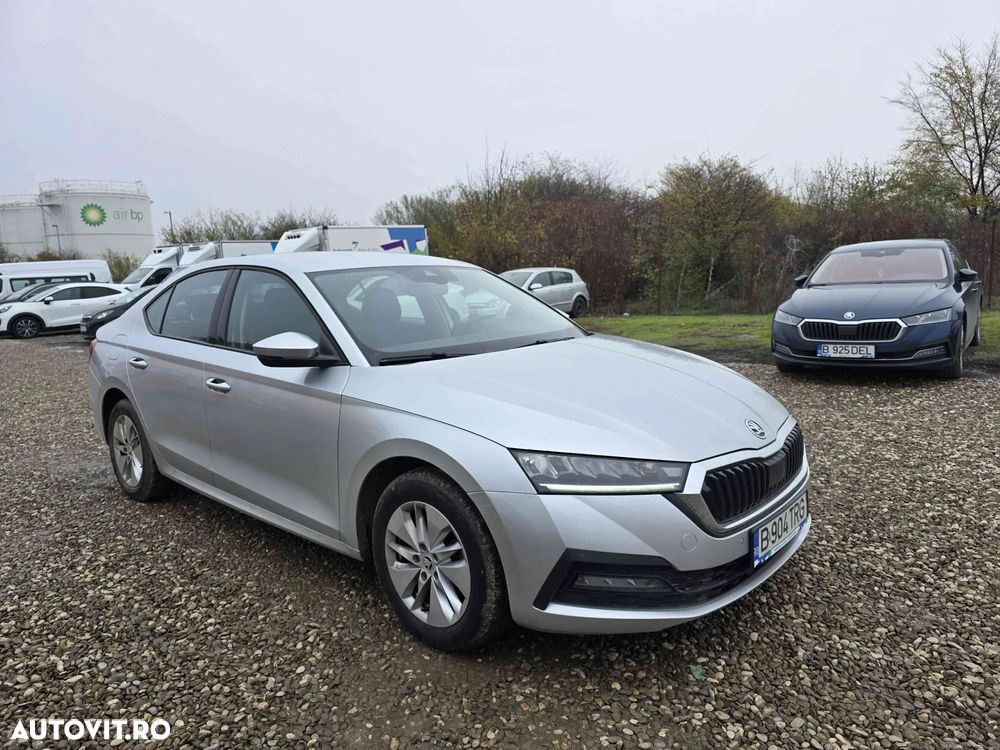 Skoda Octavia - 2