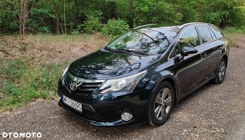 Toyota Avensis 2.0 D-4D Style - 3